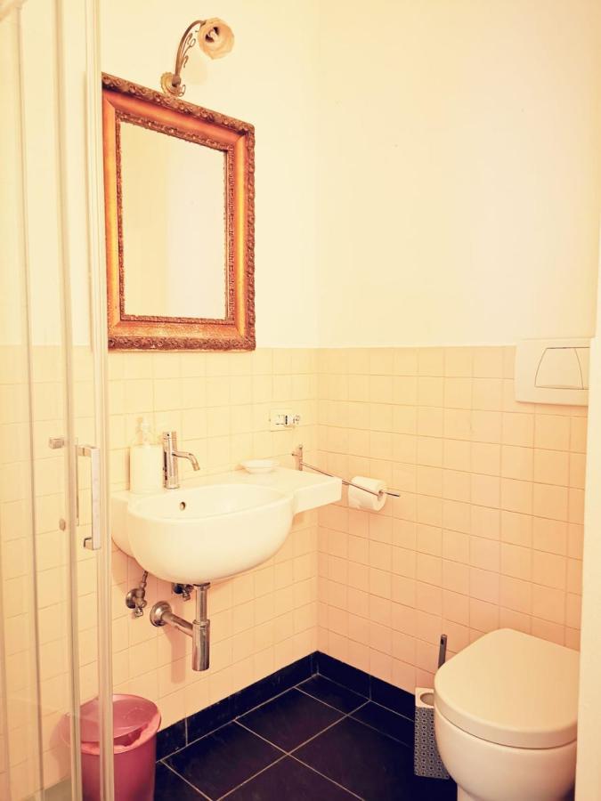 Cinema House Bed & Breakfast Rome Bagian luar foto