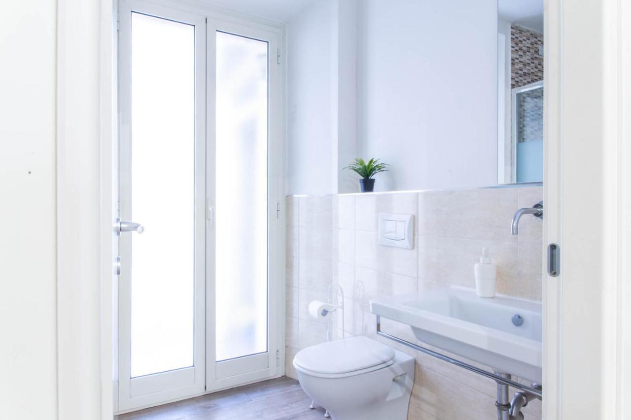 Cinema House Bed & Breakfast Rome Bagian luar foto