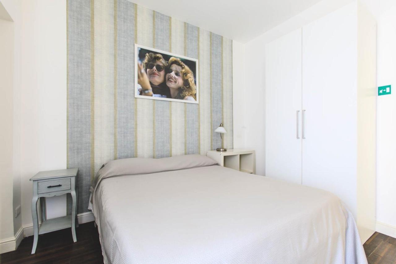 Cinema House Bed & Breakfast Rome Bagian luar foto
