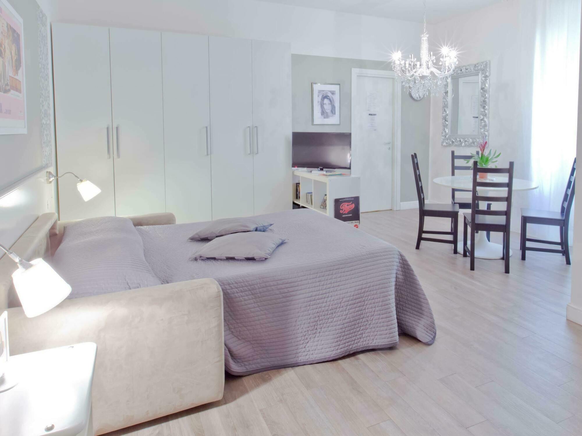 Cinema House Bed & Breakfast Rome Bagian luar foto